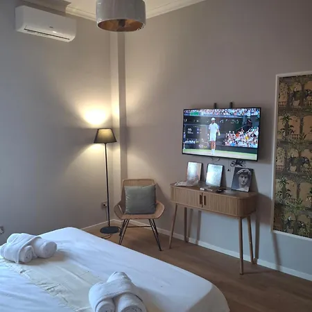 Trastevere - Berta Collection - 2bath - 3bed Apartament *