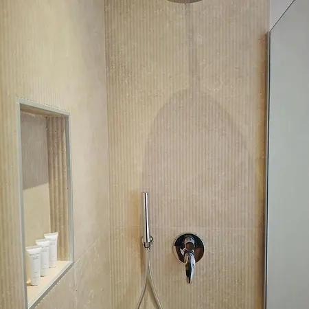 Trastevere - Berta Collection - 2bath - 3bed * Rzym