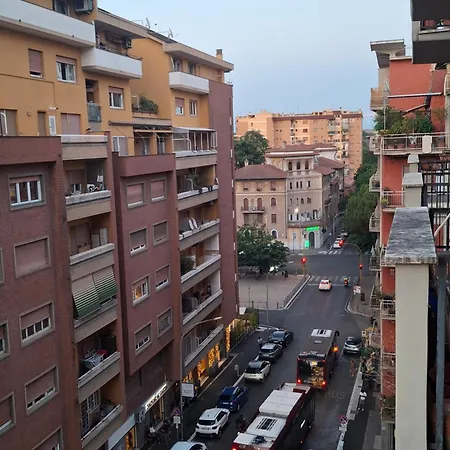 Apartment Trastevere - Berta Collection - 2bath - 3bed Rome